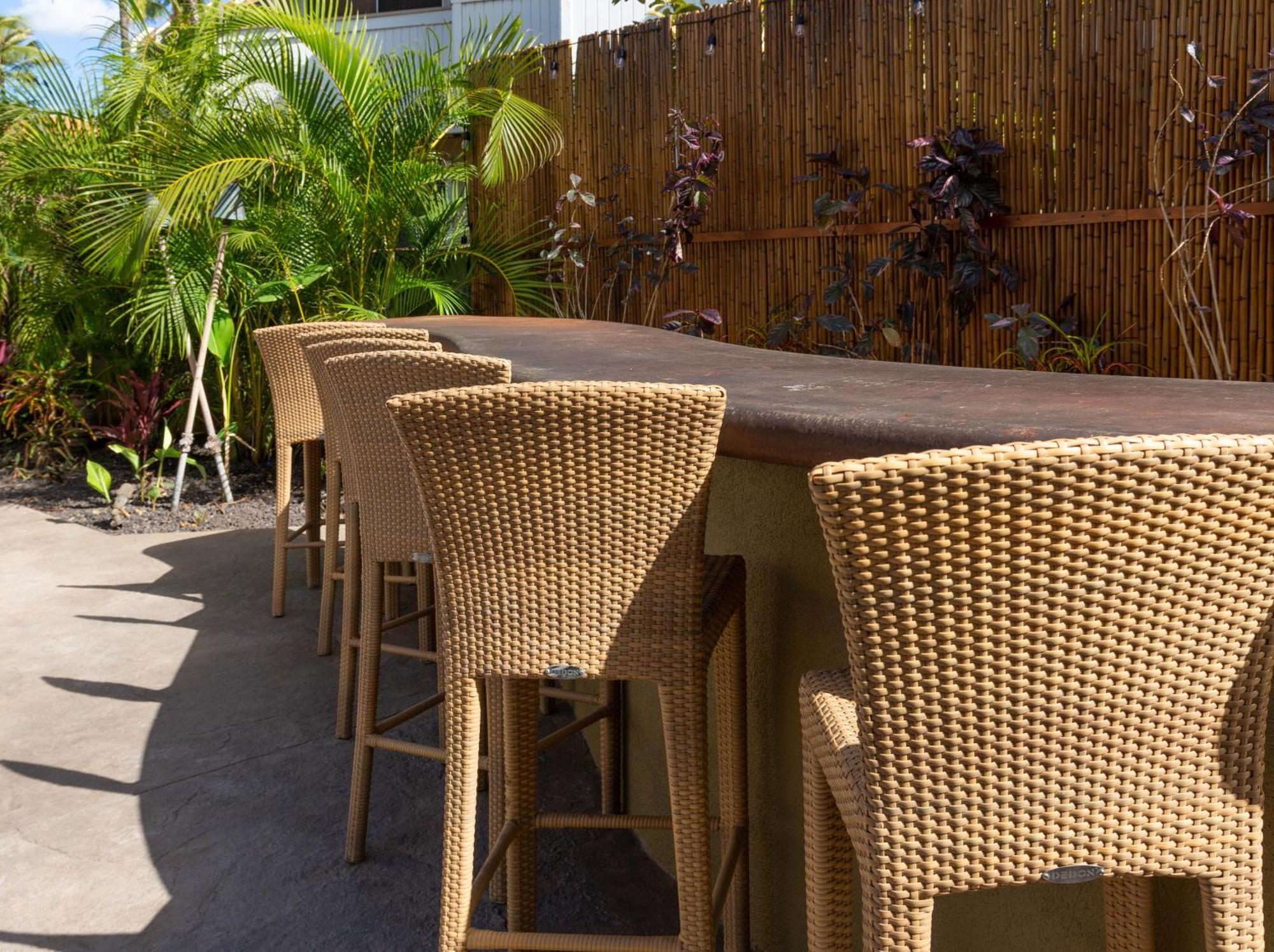 Lotus Suite, 1 Bedroom, Sleeps 4, Pool & Bbq, Pre-Renovation Summer Sale Kihei Exterior photo